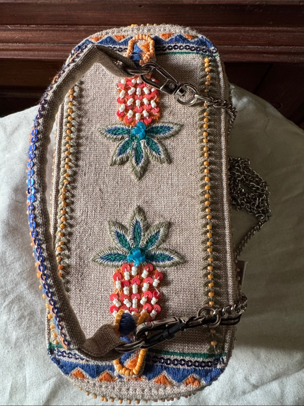 NWT ZARA BEADED TROPCIAL MOTIF VANITY BAG CROSSBODY CHAIN AND DUSTBAG - Picture 5 of 10